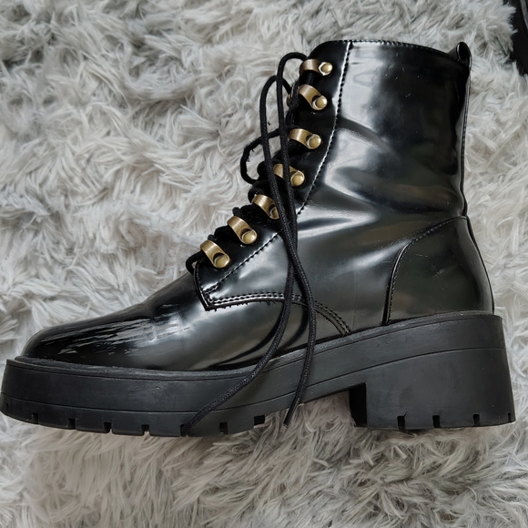 Forever 21 Women's Size 6 Black Combat boots - Picture 2 of 15